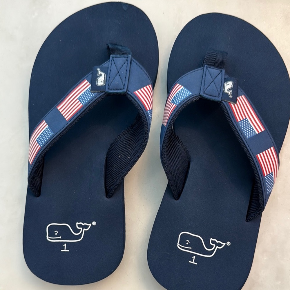 Vineyard Vines Flag Flip Flops